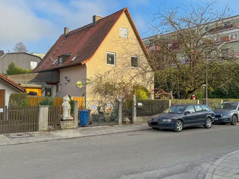 Außenansicht - Grundstück kaufen in München - *** Gelegenheit *** charmantes Baugrundstück mit Altbestand in Obergiesing ** 620 m² Gesamtfläche **