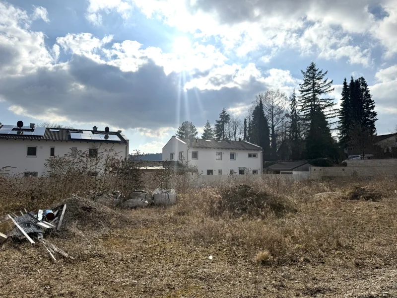 Grundstück - Grundstück kaufen in Altdorf - *** Exklusives Baugrundstück in idyllischer Lage ***