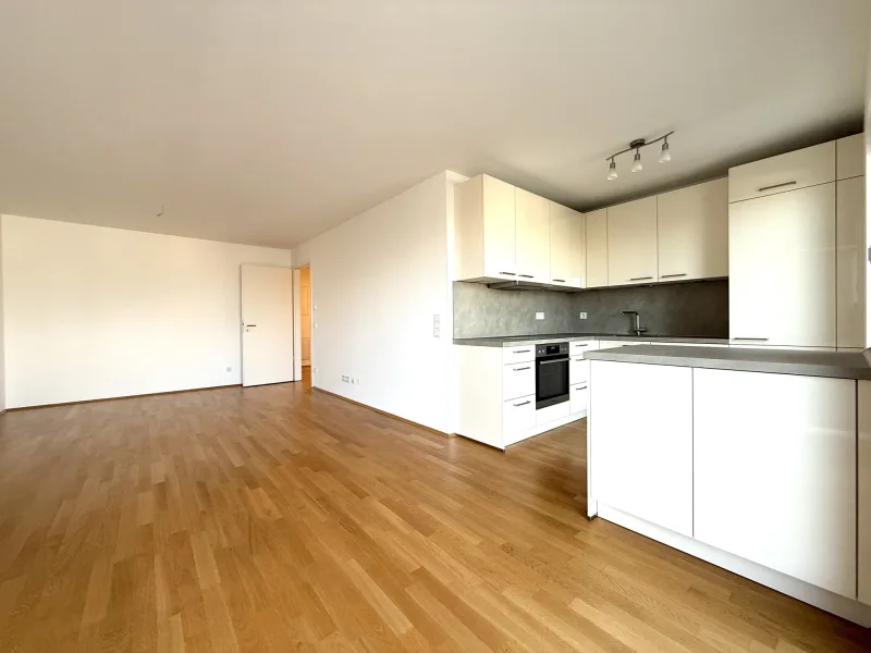 Wohnzimmer - Wohnung mieten in Germering - ** Gelegenheit ** neuwertige 3-Zimmer Wohnung mit TG-Stellplatz in Germering **