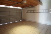 Garage mit Staufläche