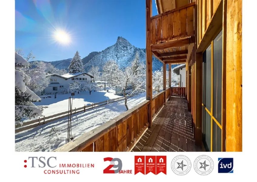 Ausblick - Haus kaufen in Oberammergau LK Garmisch-Partenkirchen - Baubiologisches Massivholzhaus mit ELW und traumhaftem Bergblick