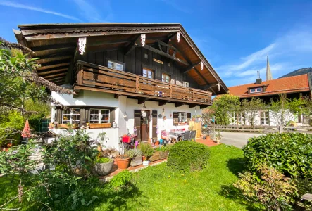 Alpen-Immo_MFH_Bayrischzell_02 - Haus kaufen in Bayrischzell - Alpenländisches Schmuckstück mit 4 Wohnungen im Herzen von Bayrischzell - eine Wohnung bezugsfrei!