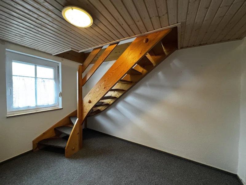 Treppe ins Dachgeschoss