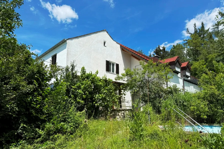 Titelbild - Haus kaufen in Bergkirchen - Traumhafte Lage in Unterbachern! Erstklassiges Grundstück mit Bestandsgebäude!