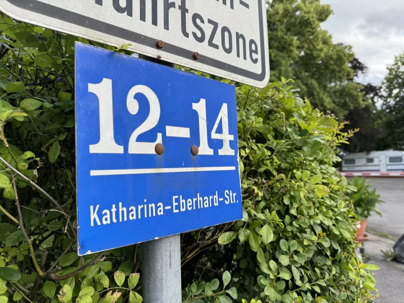 Haar, Katharina-Eberhard-Straße!