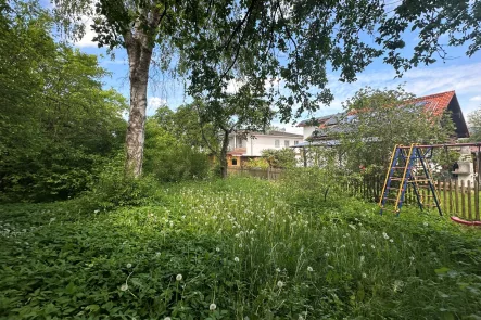 Titelbild - Grundstück kaufen in Wörthsee - Herrliches Grundstück (mit Altbestand) in Wörthsee / Steinebach zu verkaufen!