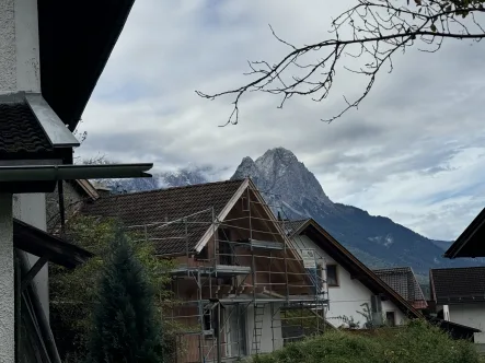 Impression - Grundstück kaufen in Garmisch-Partenkirchen - Grundstück (mit Altbestand) im historischen Ortskern von Partenkirchen (GAP) zu verkaufen!