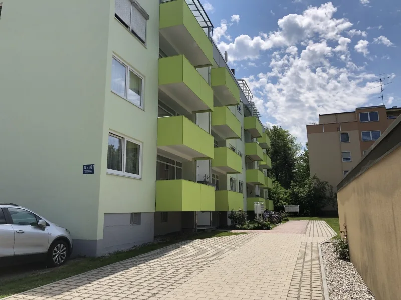 Eichenweg 8 - 10 - Wohnung kaufen in Karlsfeld - Klasse Kapitalanlage! Vermietete 1-Zimmer Wohnung in Karlsfeld (Bahnhof)