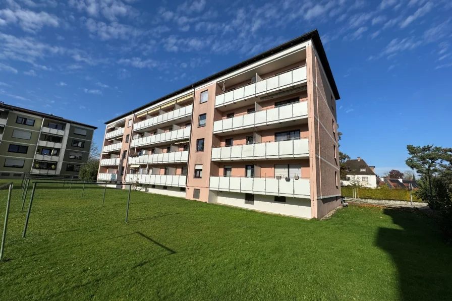 Titelbild - Wohnung kaufen in Dachau - Klasse 2 Zimmer Wohnung in zentraler Lage von Dachau zu verkaufen!