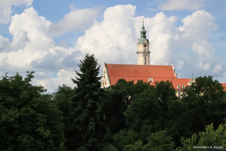 Aussicht vom Wintergarten - Wohnung mieten in Donauwörth - Sonnige Dachgeschoß- Wohnung mit Wintergarten und Lift