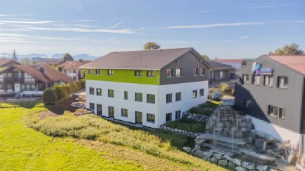 Außenansicht Nord - Büro/Praxis mieten in Argenbühl - Moderne Gewerbeflächen in Eisenharz