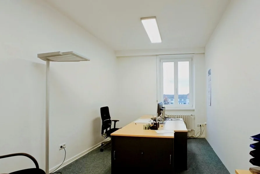 Büro 1