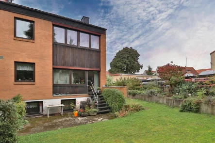 Rückansicht - Haus kaufen in Göttingen - Facettenreiches Reihenendhaus in beliebter Lage mit sonniger Südausrichtung und vielen Möglichkeiten 