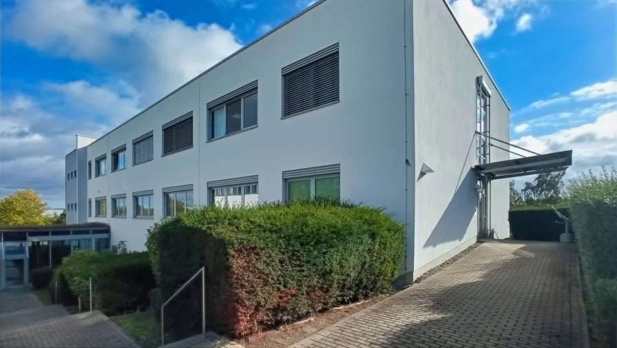 Außenansicht - Büro/Praxis mieten in Kassel - Große attraktive Büroetage im Gewerbegebiet Kassel-Waldau