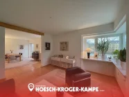 Wohnzimmer mit Blick zum Essbereich