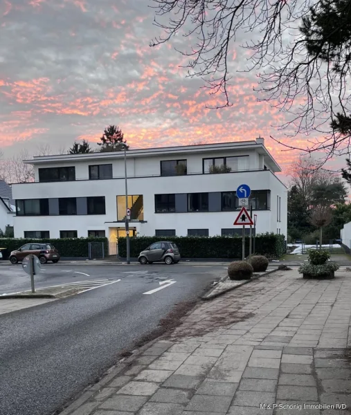 Hausansicht - Wohnung mieten in Köln / Junkersdorf - Wohnen in Köln-Junkersdorf