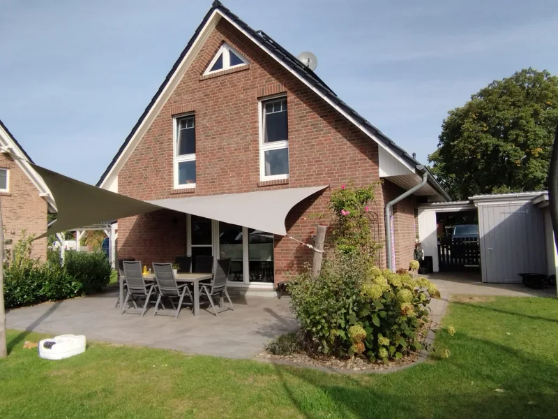 Hausansicht Garten - Haus kaufen in Egestorf - Freistehendes Einfamilienhaus in Egestorf OT Evendorf -Energieeffizienzklasse B-