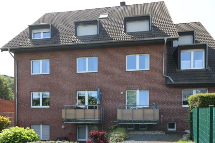 Gartenansicht - Zinshaus/Renditeobjekt kaufen in Grevenbroich - Renditestarkes Mehrfamilienhaus in Grevenbroich-Gustorf