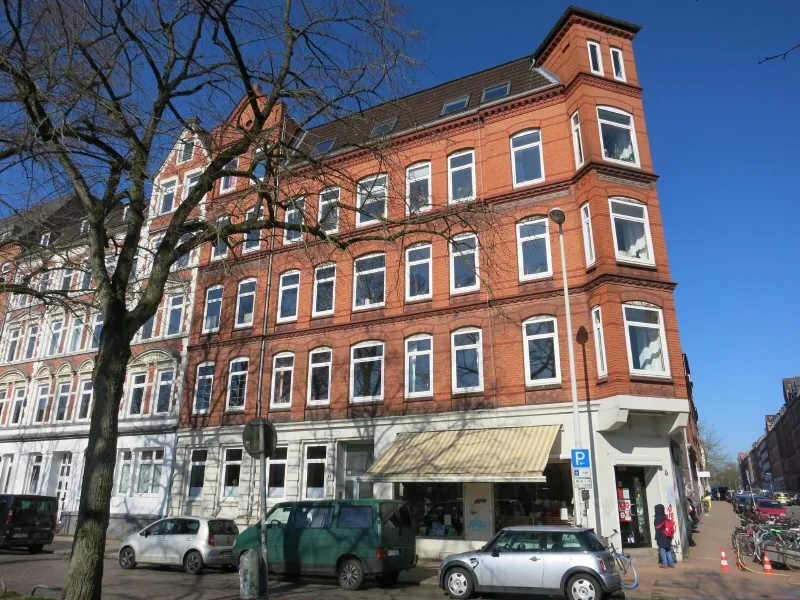 Außen - Wohnung mieten in Kiel - 3-Zimmer-Altbauwohnung am Wilhelmplatz