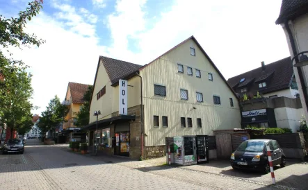 Gebäude an der Bismarckstraße - Sonstige Immobilie kaufen in Öhringen - Gebäudeareal in der Innenstadt