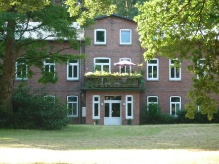 Eingang  - Wohnung mieten in Hamburg - 2-Zimmerwohnung auf dem Gut Wendlohe, Hamburg-Schnelsen