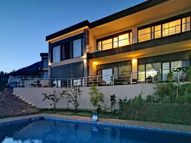 Ansicht - Haus kaufen in Bar - Moderne Villa mit Panoramablick