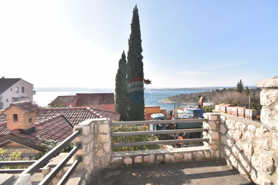 12 - Wohnung kaufen in Crikvenica - 3-Zimmer-Wohnung mit Gartenanteil – nur 150m vom Meer entfernt