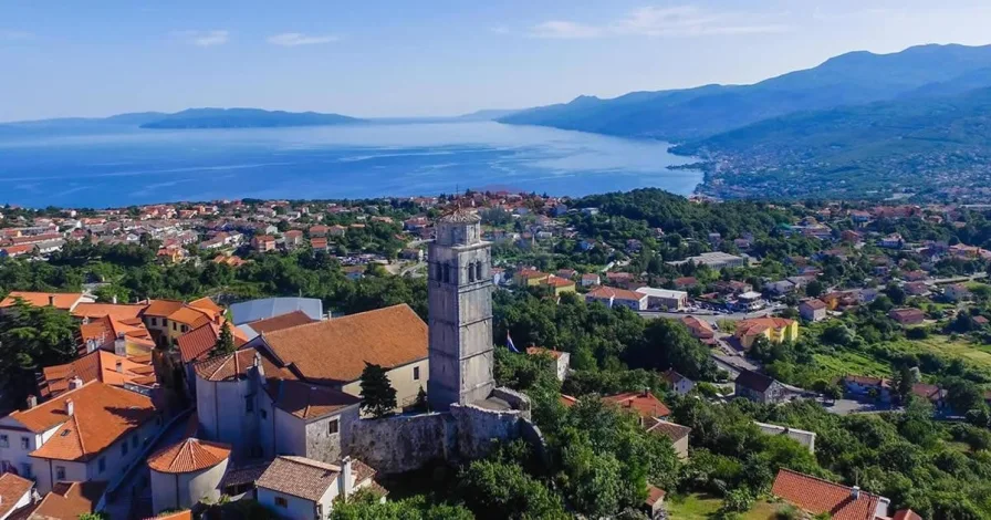 1 2 - Wohnung kaufen in Rijeka - 4-Zimmer-Neubauwohnung bei Rijeka mit Balkon