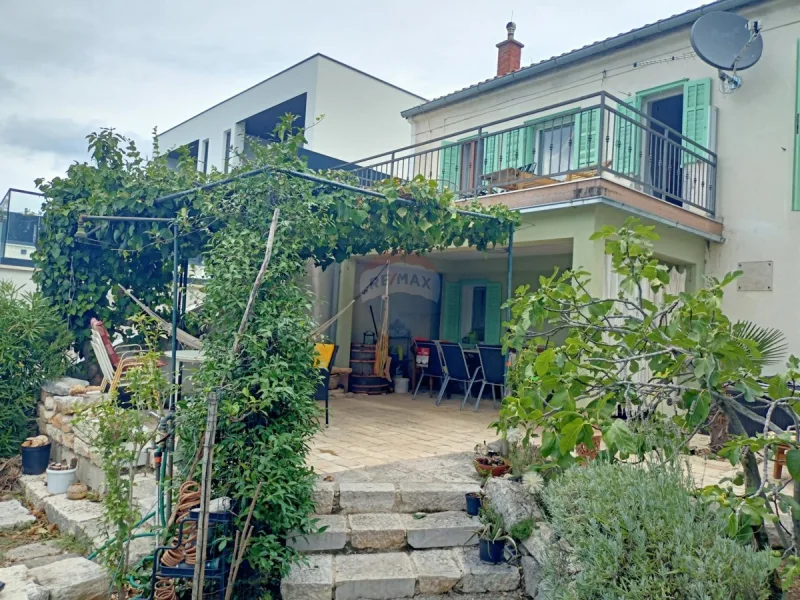 1690801900_blazici5 - Haus kaufen in Crikvenica - Charmantes Altbau-Häuschen mit Meerblick