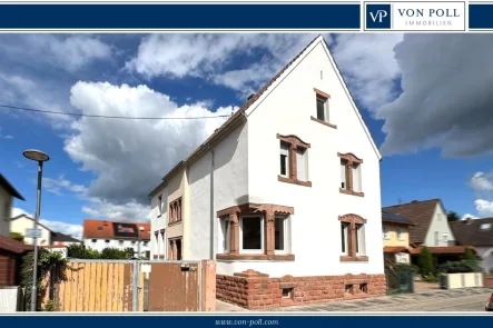 Titelfoto - Wohnung kaufen in Landau in der Pfalz / Queichheim - Großzügige, renovierungsbedürftige 6-Zimmer-Wohnung mit Dachterrasse, Garage und Gemeinschaftsgarten