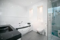 Badezimmer OG