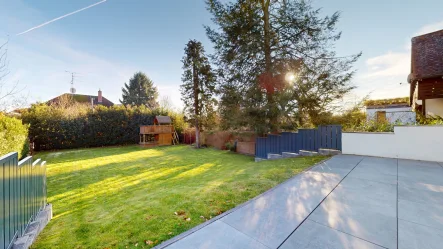 Gartenansicht - Haus kaufen in Dreieich / Buchschlag - Tolles Einfamilienhaus mit großem Garten in bester Lage