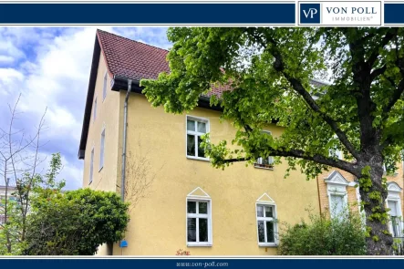 Titel - Haus kaufen in Berlin - Mehrgenerationenhaus - drei Wohneinheiten! Momentan vermietet in Top-Lage in Niederschönhausen!