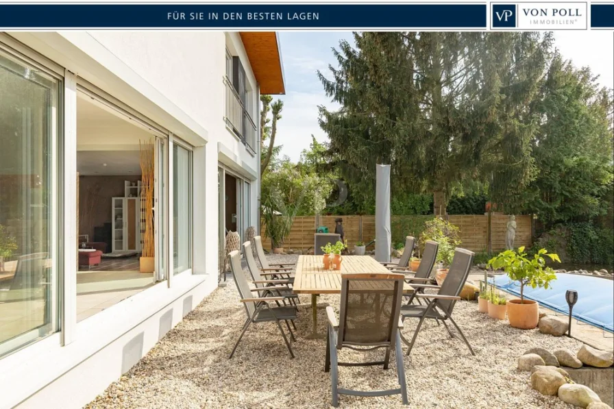 Portaltitelbild - Haus kaufen in Berlin - Smart Home und A+ - Villa mit Pool und Wellness
