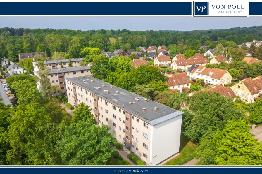 Titelbild - Wohnung kaufen in Berlin - 2-Zimmer-Wohnung mit Balkon und Stellplatz in ruhiger Lage von Spandau (bezugsfrei)