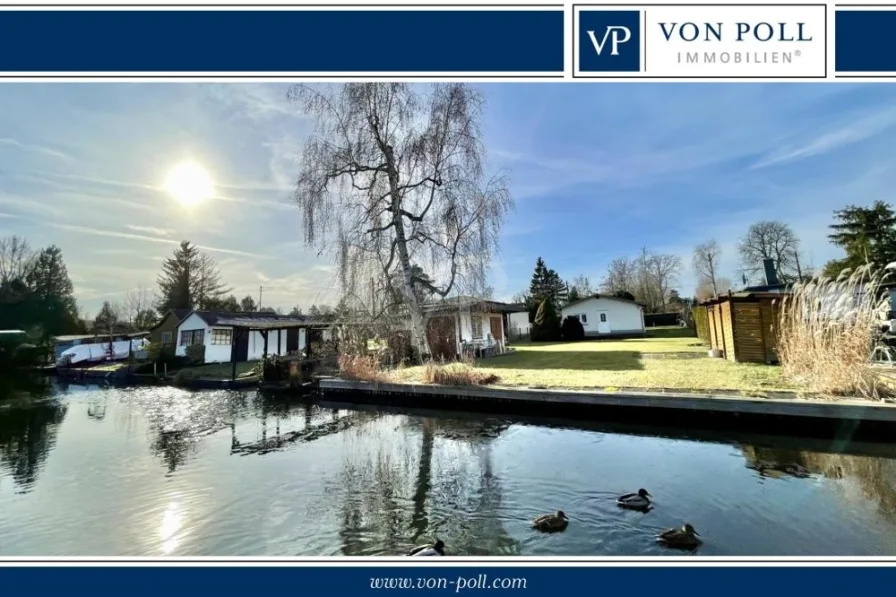 VP Kanalblick_links - Haus kaufen in Berlin / Neu Venedig - Erholungsoase am Wasser: Ihr perfektes Ferienhaus am Wasser