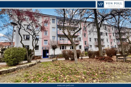 Gebäudeansicht VP - Wohnung kaufen in Berlin / Baumschulenweg - Charmante 2,5-Zimmer-Wohnung mit Balkon, moderner Küche und in schöner, ruhiger Lage