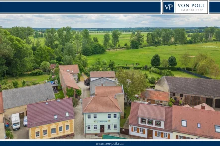 Titelbild - Haus kaufen in Nuthetal - Historischer Gasthof mit vielfältigen Nutzungsmöglichkeiten in schöner Natur