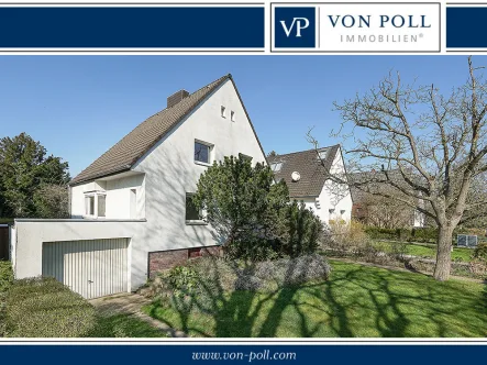 Von Poll Immobilien - Haus kaufen in Düsseldorf - Freistehendes Haus mit Charme, großem Garten und Erweiterungspotenzial