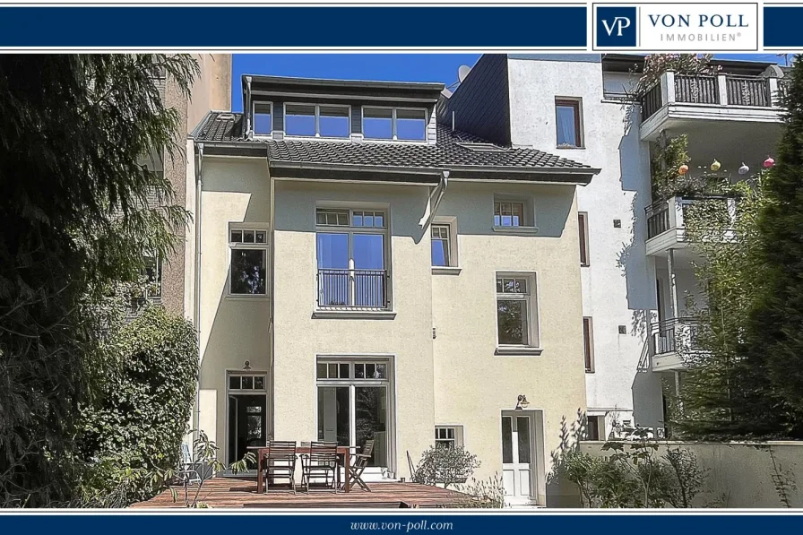 Von Poll Immobilien - Haus kaufen in Düsseldorf - Großzügiges und saniertes Gründerzeithaus mit Charme & Stadtgarten