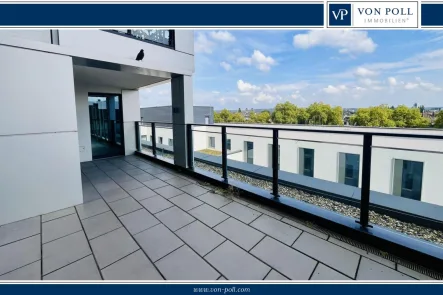 Titelbild - Wohnung mieten in Düsseldorf - Exklusive 3-Zimmer-Wohnung mit großer Dachterrasse