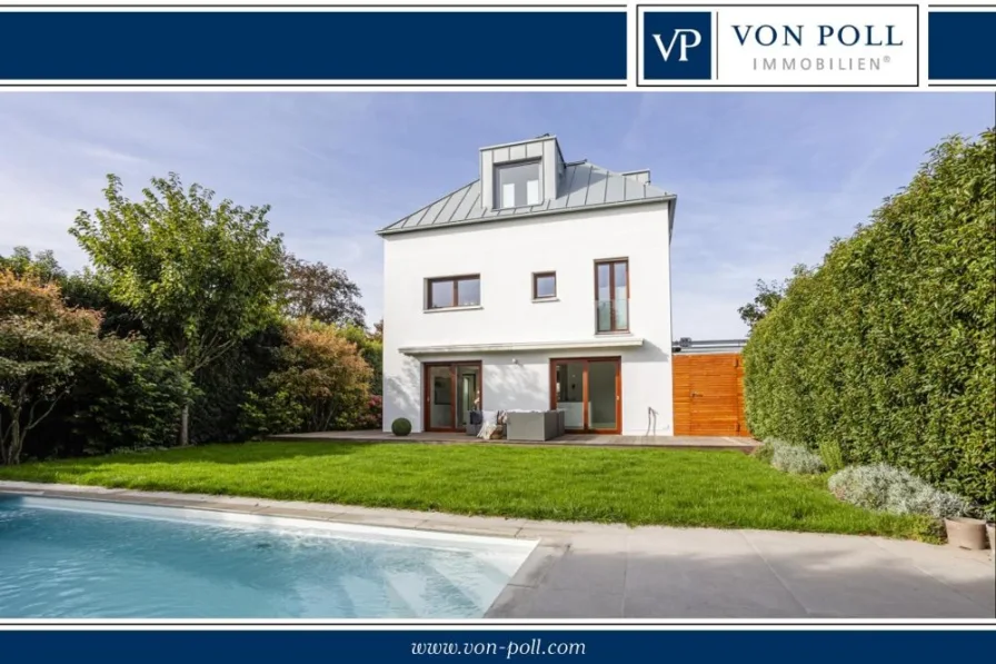 Ansicht Haus - Haus kaufen in Wiesbaden - Luxuriöses Familiendomizil mit Pool in ruhiger, gehobener Wohnlage