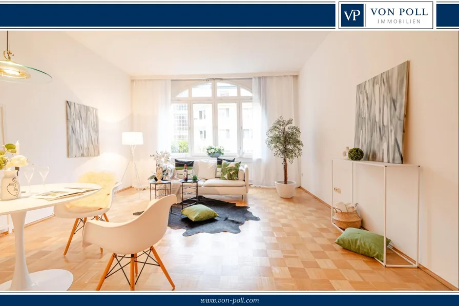 Wohn-/ Essbereich - Wohnung kaufen in Wiesbaden - 3-Zimmer-Wohnung zum Veredeln mit Terrasse und Stellplatz in gefragter Süd-Ost-Lage