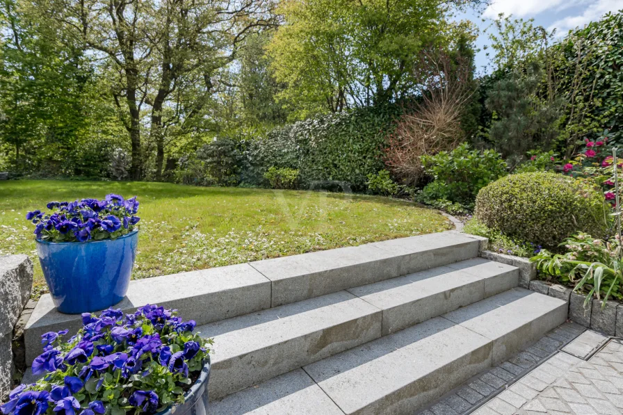 Treppe zum Garten