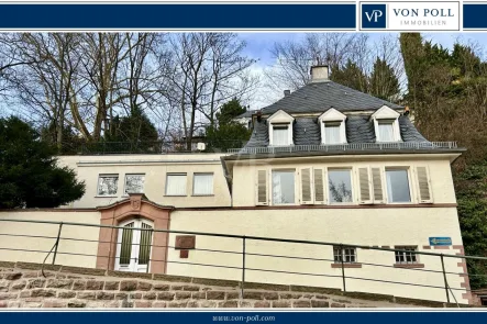 Winter - Haus kaufen in Heidelberg - Charmante historische Villa mit faszinierendem Schlossblick