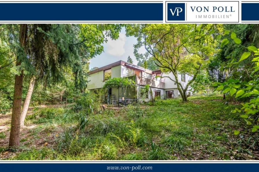 Gartenansicht - Haus kaufen in Karlsruhe / Bergwald - Großzügiges, familienfreundliches Einfamilienhaus am Waldrand mit viel Potential