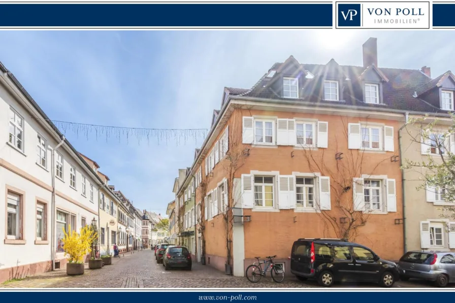 Hausansicht - Wohnung kaufen in Karlsruhe / Durlach - Maisonette-Wohnung in Top-Innenstadtlage