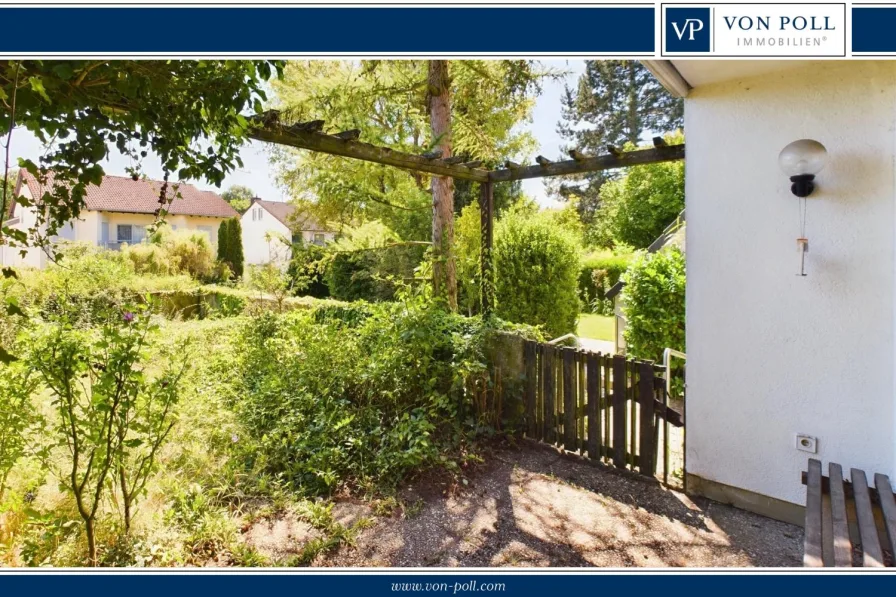 Terrasse mit Gartenblick - Haus kaufen in Mainz - Raumwunder! Großzügiges Terrassen-Reiheneckhaus mit Potential in ruhiger Bestlage