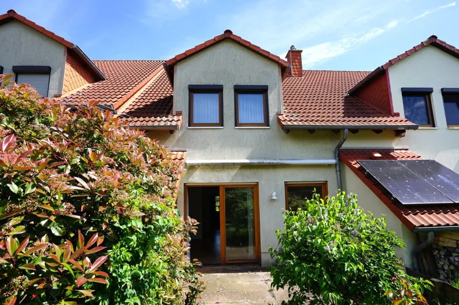 Ansicht - Haus kaufen in Vordorf / Eickhorst - Familienhaus in ruhiger und naturnaher Lage direkt an der Braunschweiger Stadtgrenze