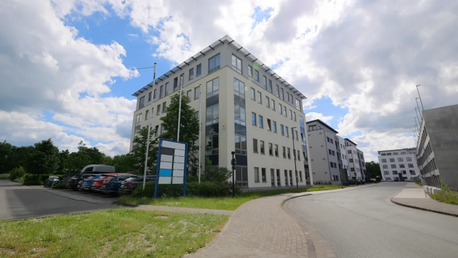 Ansicht - Büro/Praxis mieten in Paderborn - Teilbare Bürofläche im Technologiepark